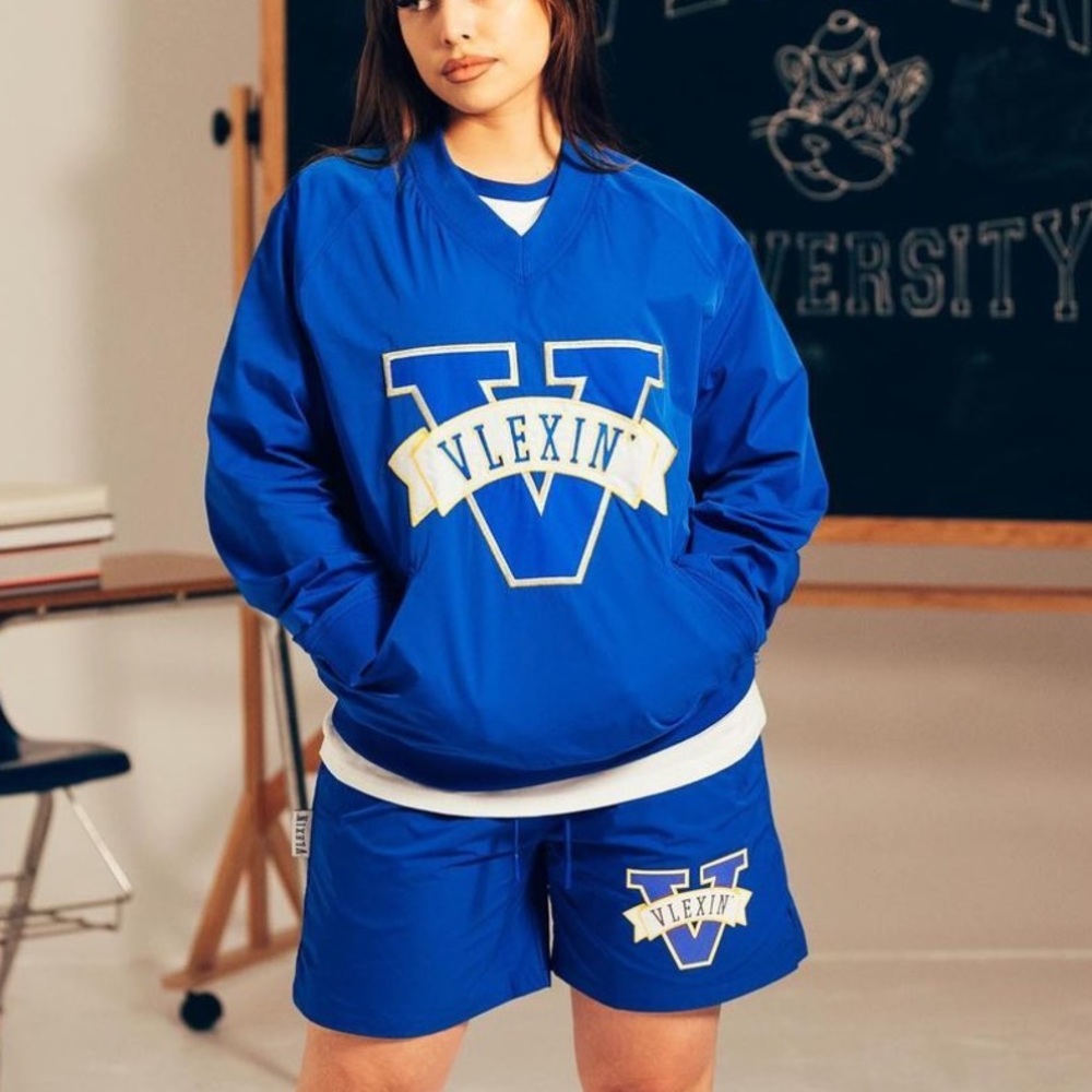 Vlexin Coach Pullover-Black - Picture 2 of 6